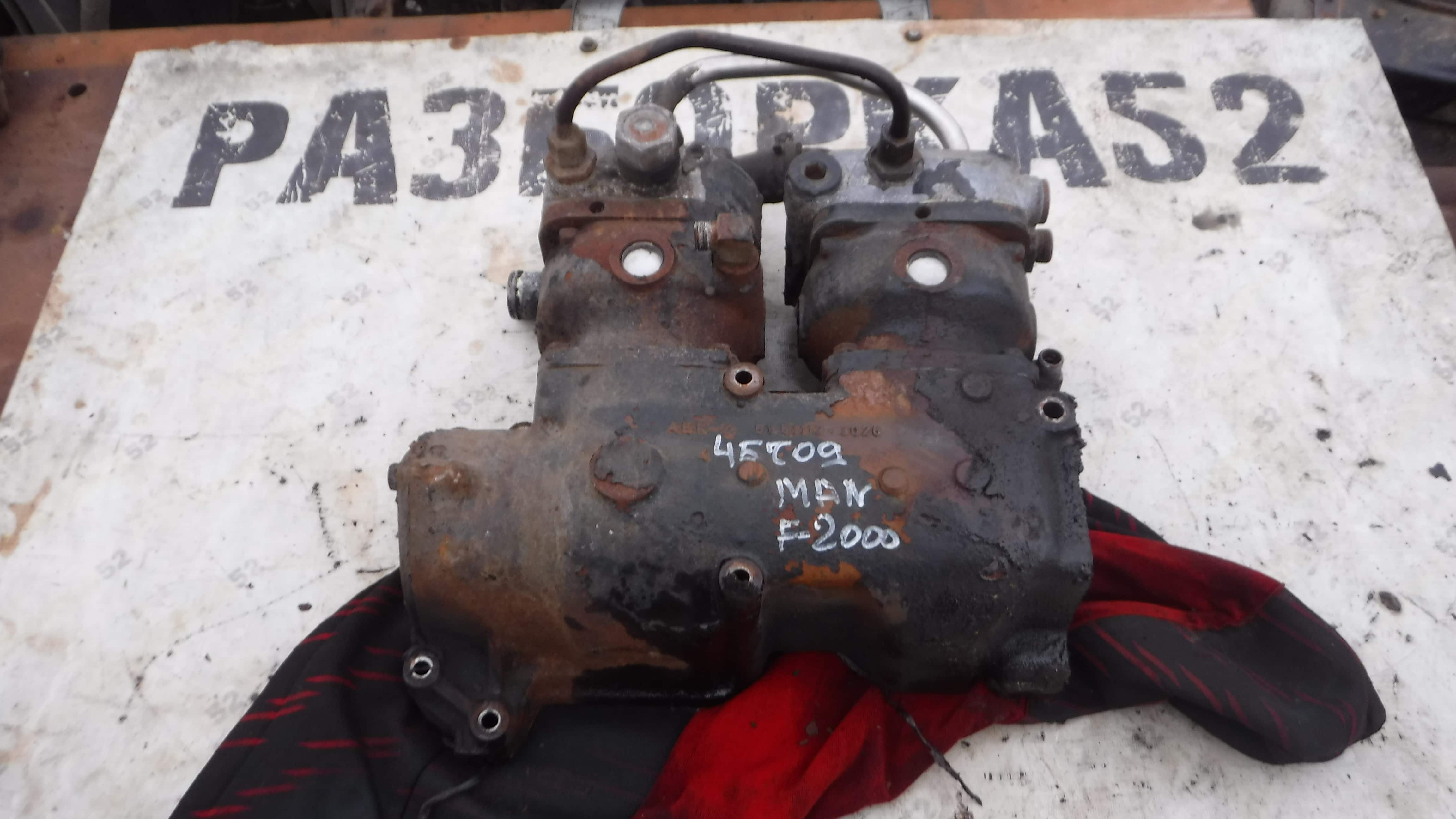 Компрессор воздушный 2-цилиндровый двигателя 5154112-3026 Ман Man F2000